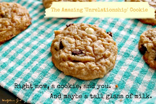 The Amazing 'Un-Relationship' Chocolate Chip Cookie--35--111413