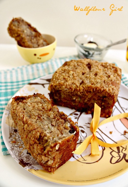Scrumdiddlyumptious Caramelized Banana and Toasted Coconut Banana Bread 18--013014